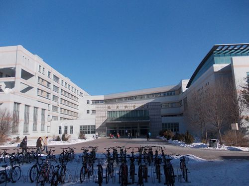18吉林大学南区逸夫教学楼.jpg